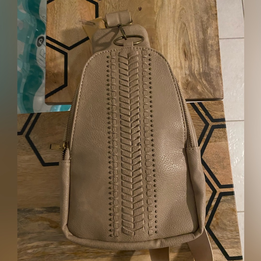 Cross body bag
